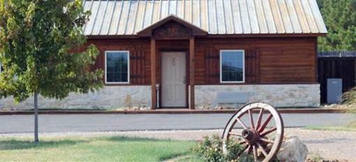 фото отеля Rustic Creek Ranch