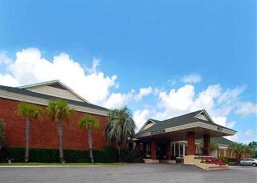 фото отеля Quality Inn & Suites Georgetown