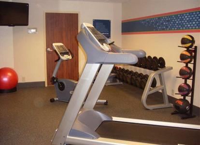 фото отеля Hampton Inn I-40 E (Tinker Air Force Base)