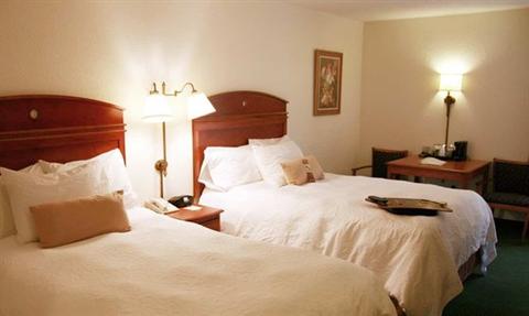 фото отеля Hampton Inn Chester