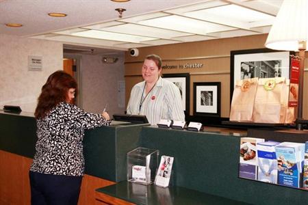 фото отеля Hampton Inn Chester