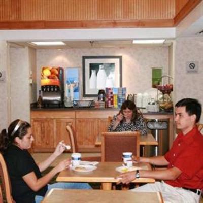 фото отеля Hampton Inn Chester