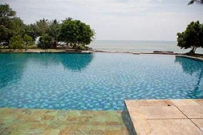 фото отеля Tanjung Lesung Bay Villas Hotel & Resort Pandeglang