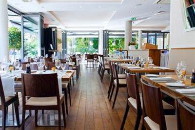 фото отеля Qube Hotel Heidelberg