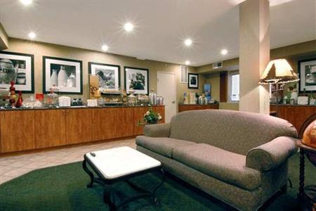 фото отеля Hampton Inn Portland Clackamas