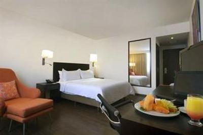 фото отеля Fiesta Inn Insurgentes Sur