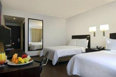 фото отеля Fiesta Inn Insurgentes Sur