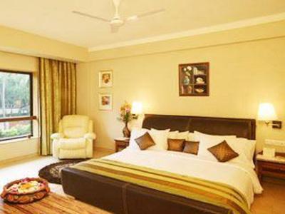 фото отеля Neelams The Glitz Hotel Calangute