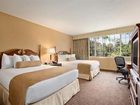 фото отеля Best Western Carriage Inn Los Angeles
