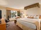 фото отеля Best Western Carriage Inn Los Angeles