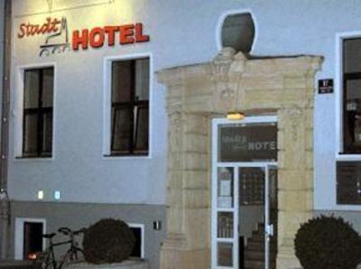 фото отеля Stadthotel Regensburg