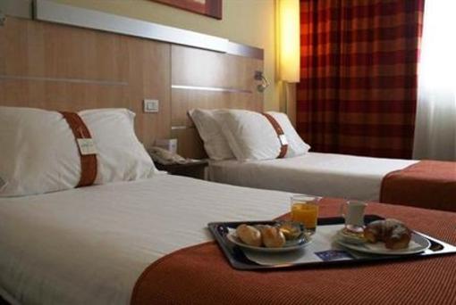 фото отеля Holiday Inn Express Bologna-Fiera