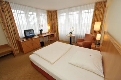 фото отеля Concorde Hotel Berlin Hannover