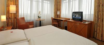 фото отеля Concorde Hotel Berlin Hannover
