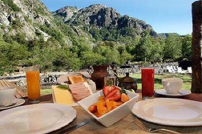 фото отеля RocaNegra Mountain Lodge & Spa