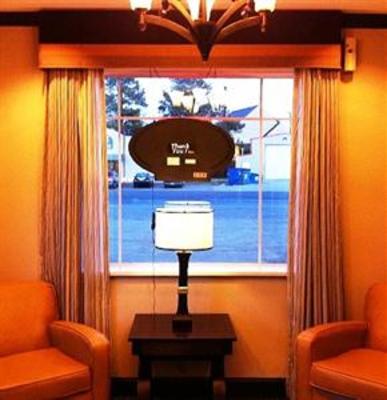 фото отеля Atria Inn and Suites Three Rivers