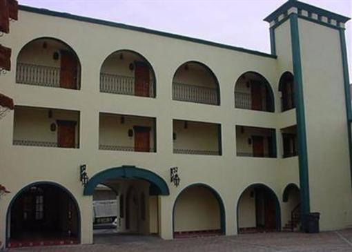фото отеля Hotel Colonial