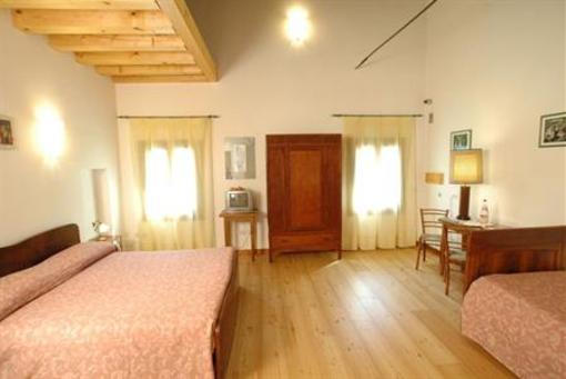 фото отеля Agriturismo La Sophora