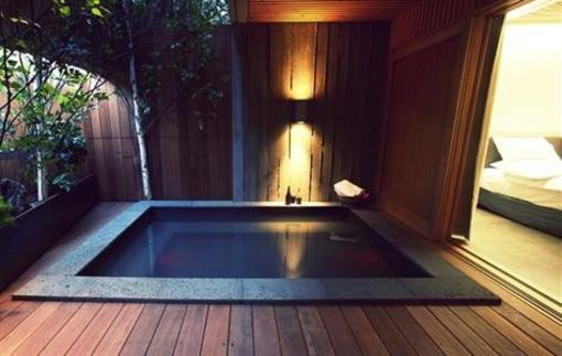 фото отеля Yonaluky Luxury Resort