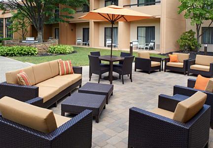 фото отеля Courtyard by Marriott Columbus Dublin