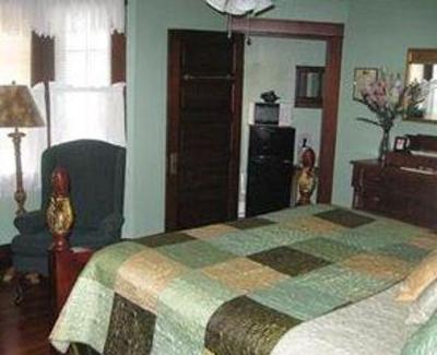 фото отеля Badin Inn