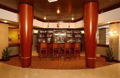 фото отеля Doubletree Hotel Atlanta/North Druid Hills