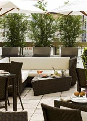 фото отеля Warwick Champs Elysees Hotel