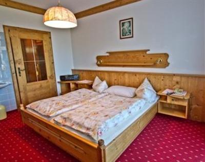 фото отеля Gasthof Friedburg