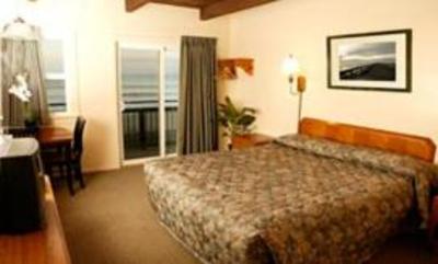 фото отеля Cayucos Shoreline Inn...on the beach
