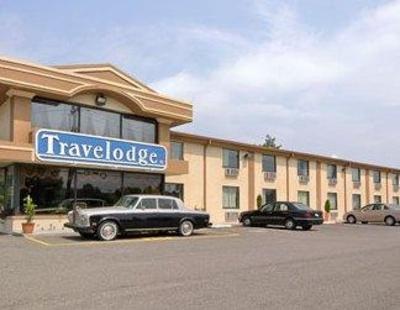 фото отеля Travelodge Newark Airport