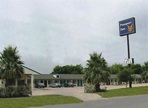фото отеля Passport Inn San Antonio