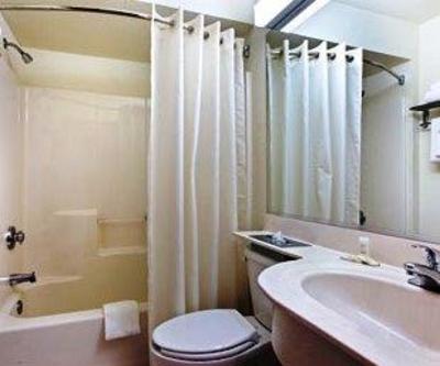 фото отеля Microtel Inn & Suites Lady Lake