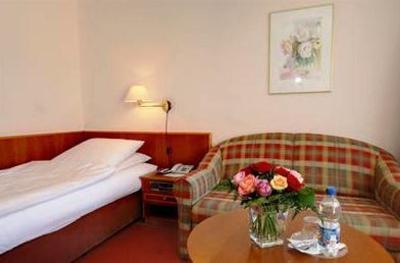 фото отеля Waldhotel Baerenstein