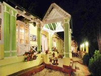 Emiily Lodge