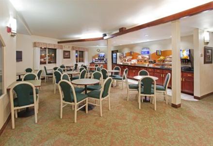 фото отеля Holiday Inn Express Colorado Springs Airport