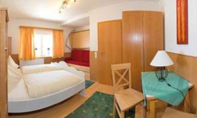 фото отеля Edi's Ferienwelt am Edthof Hotel Eben im Pongau