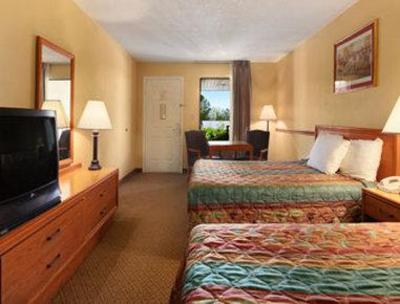 фото отеля Super 8 Motel Lancaster (South Carolina)