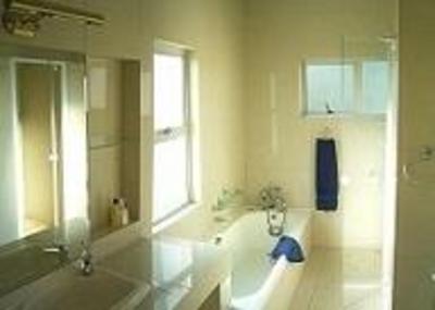 фото отеля Albion Bed & Breakfast Durban