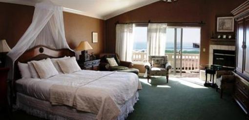 фото отеля On the Beach Bed & Breakfast Cayucos