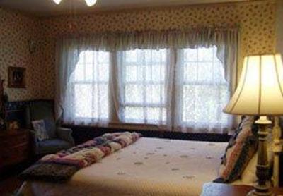 фото отеля Corner Oak Manor Bed & Breakfast Asheville