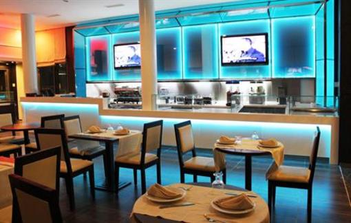 фото отеля Andalucia Beach Hotel