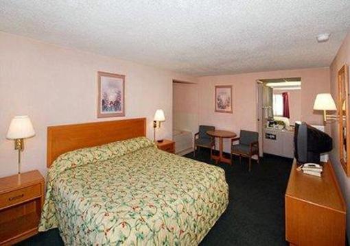 фото отеля Econo Lodge Elyria