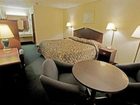 фото отеля America’s Best Inn Warren Detroit