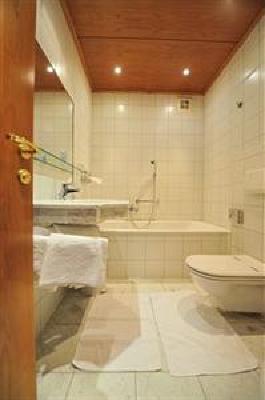 фото отеля Hotel Raffel