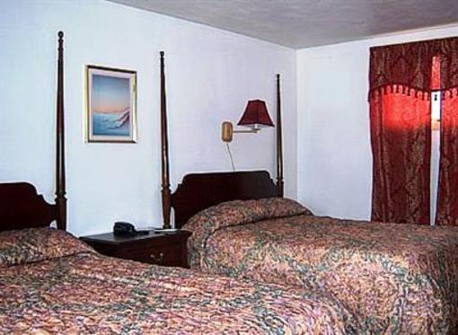 фото отеля Aquastar Inn At Westerly