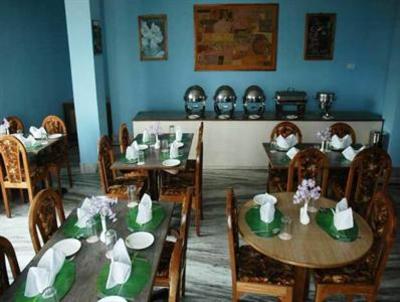 фото отеля The Aryan Regency Hotel Pelling