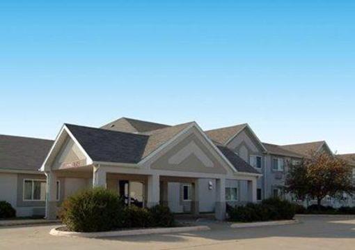 фото отеля Oskaloosa Super 8 Motel