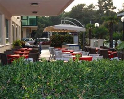 фото отеля Hotel Londra Cervia