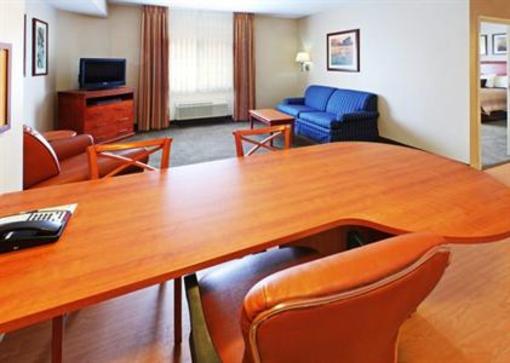 фото отеля Candlewood Suites Conway