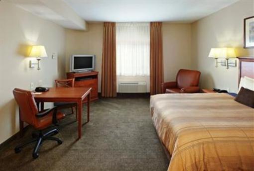 фото отеля Candlewood Suites Conway